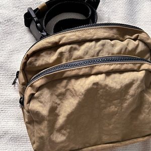 Brown/Khaki Baggu Fanny Pack